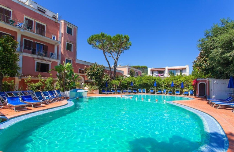 Hotel Terme San Valentino - Tel: 081.19.75.19.29