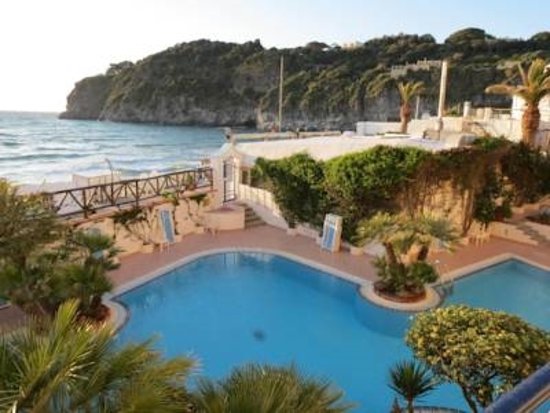 Hotel Santa Maria - Tel: 081.19.75.19.29